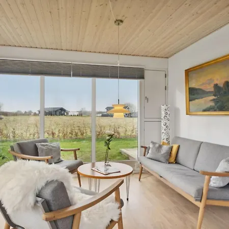 Fentje Holiday home