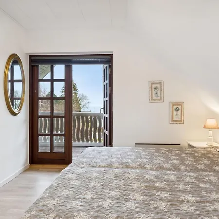 Fentje Holiday home