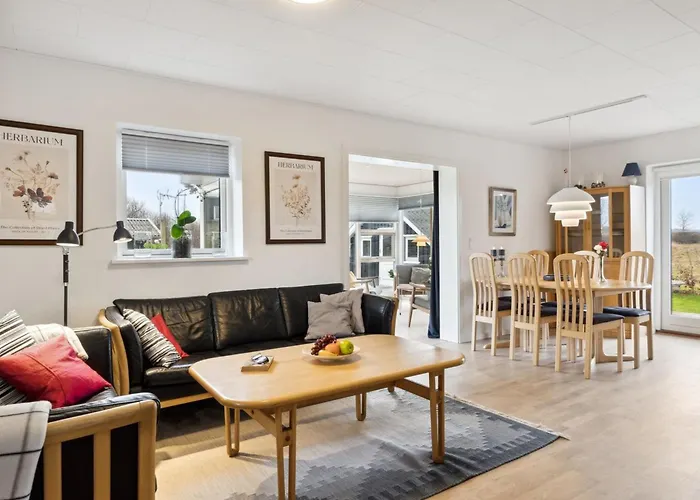 Fentje - 200m From The Sea By Interhome Feriehus
